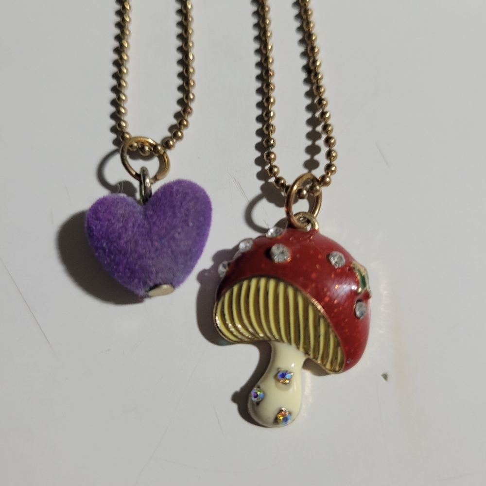 Betsey Johnson necklace